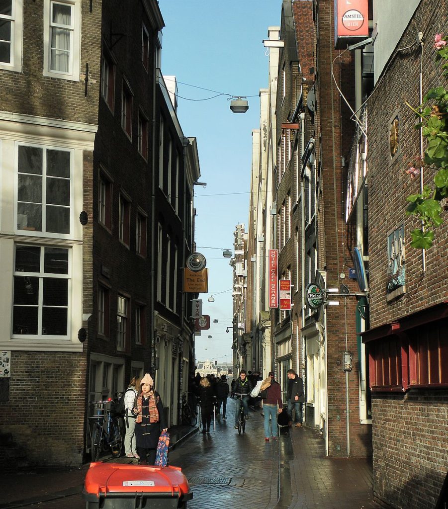 Gasse mit Omelegg Kurztrip nach amsterdam